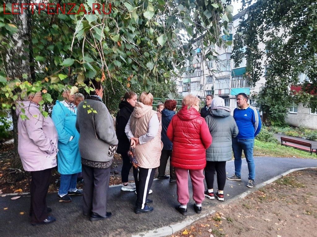 LEFTPENZA - Жители Военного городка, возмущённые исчезновением маршрутки №  75, вышли на народный сход